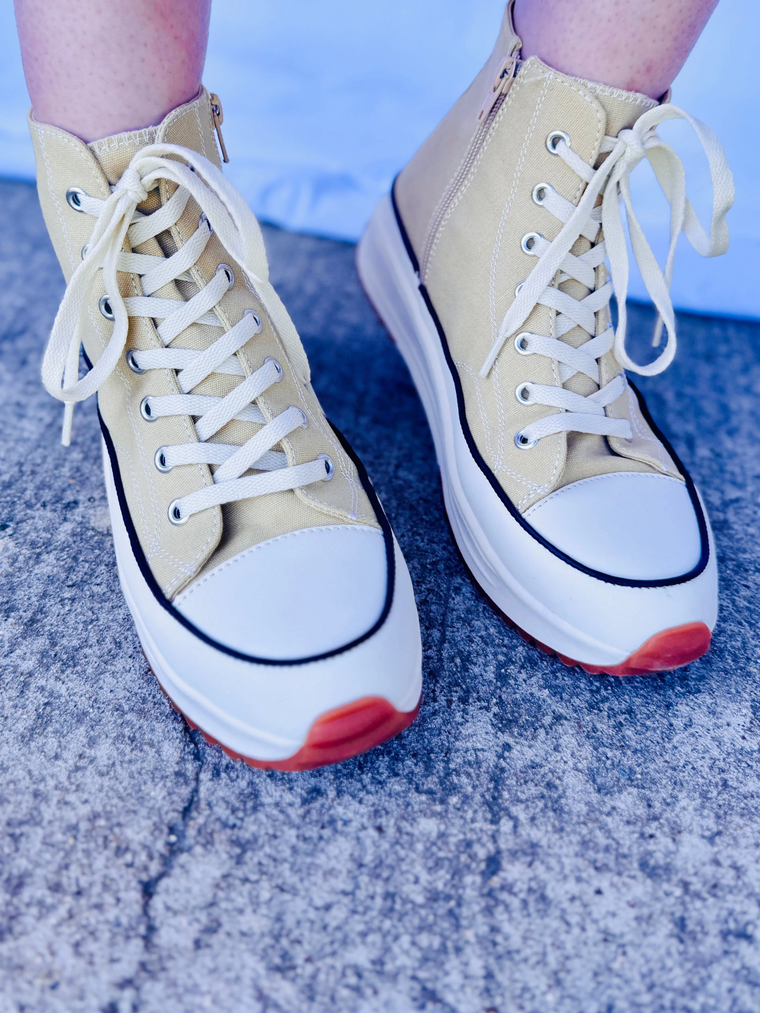 Aubrey High Rise Beige Tennis Shoes