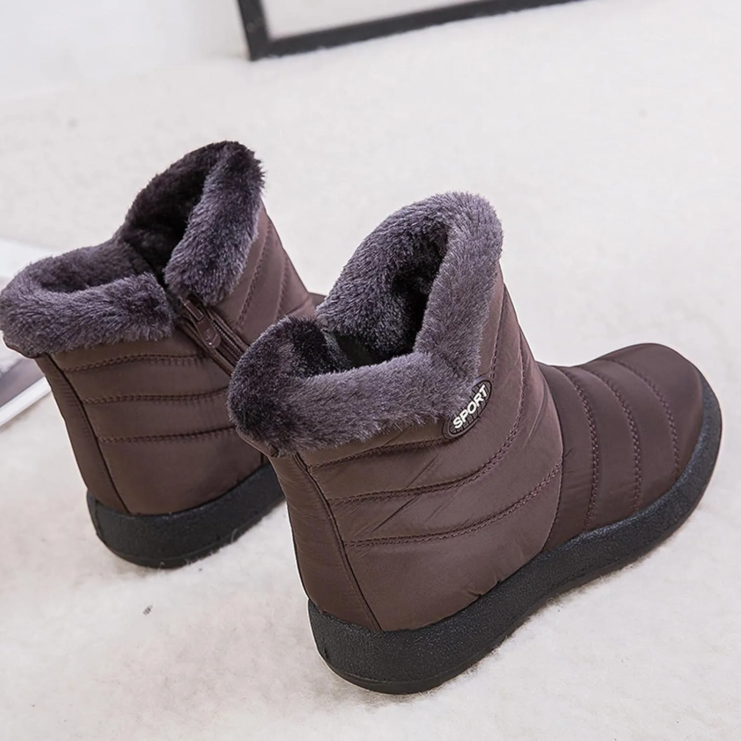 oiangi Snow Boots for Women Waterproof Fashion Solid Round Toe Slip-on Platform Ankle Boots Winter Comfortable Warm Quilted Outdoor Casual Flat Shoes
