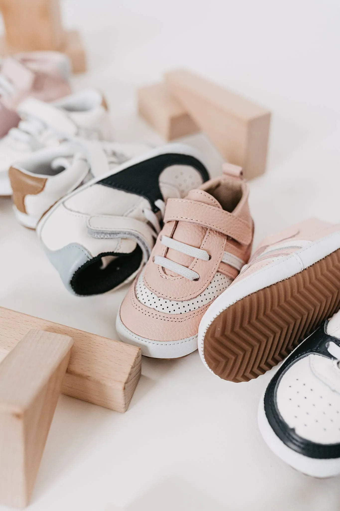 Pre-Order The Henry Low Top